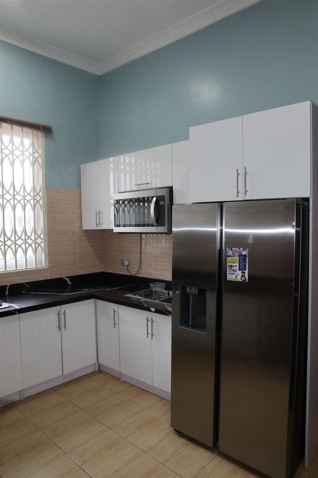 Executive Kitchen Upper